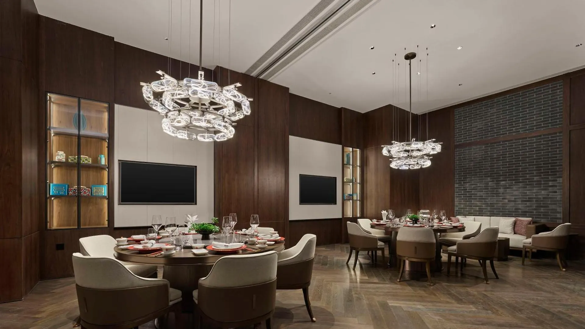 Hilton Shanghai Hongqiao International Airport ホテル